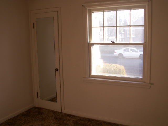 1504 W YORK - Photo 11