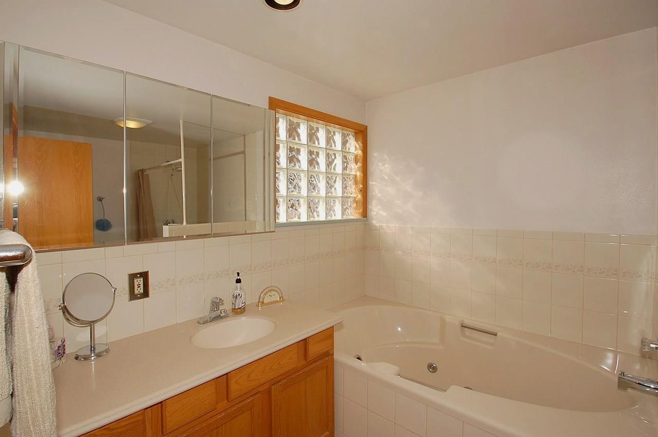 1203 W Wedgewood - Photo 14