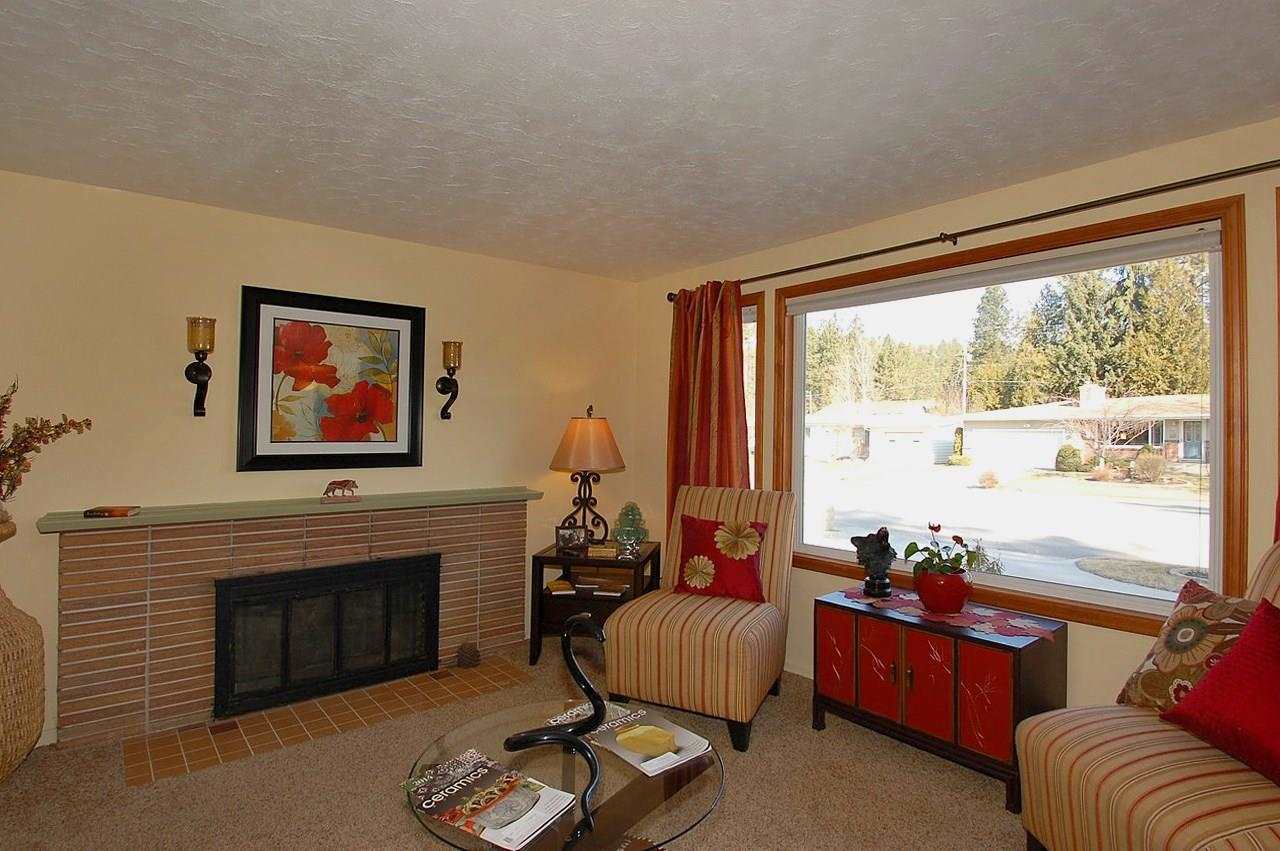 1203 W Wedgewood - Photo 4