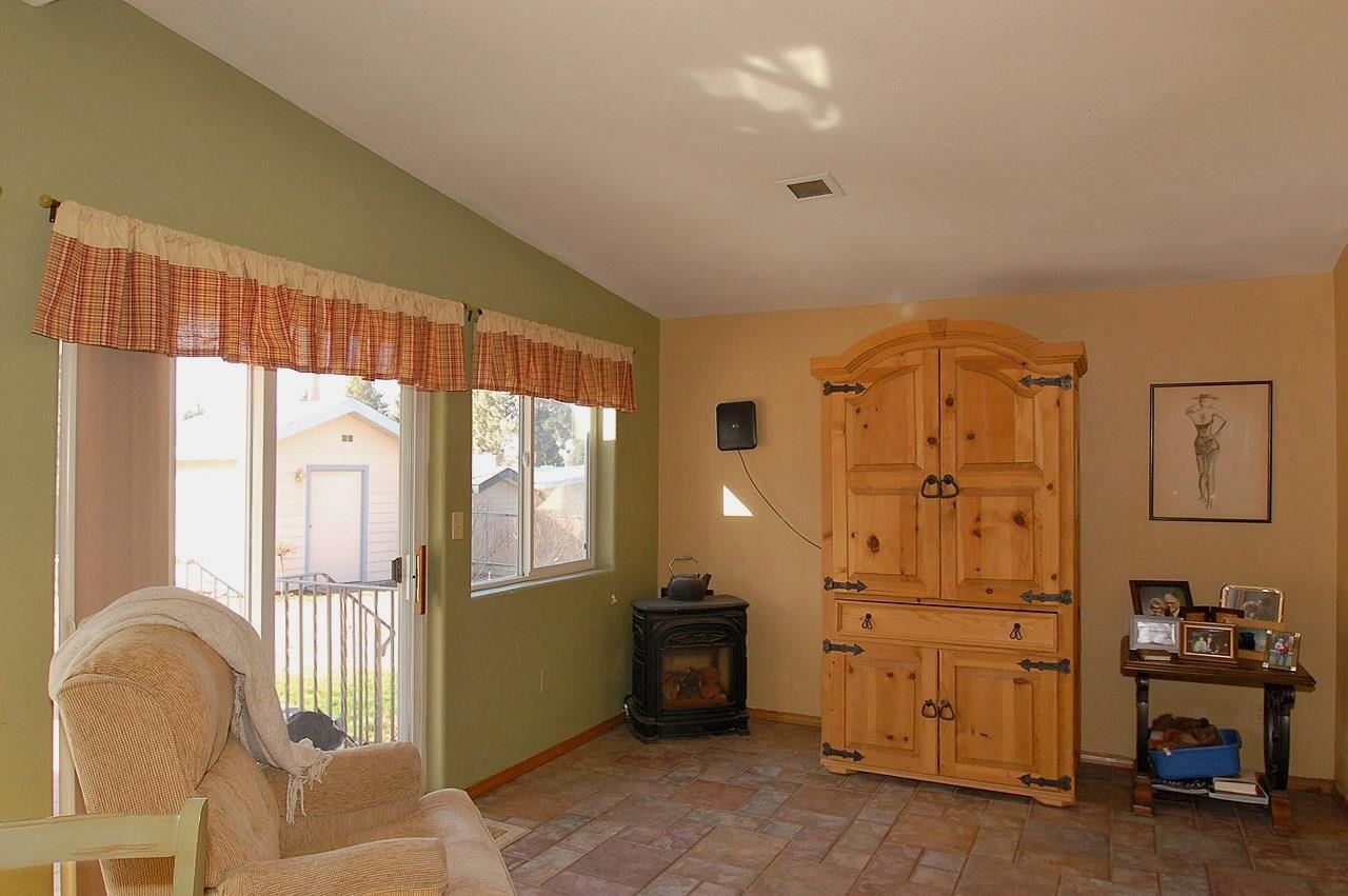 1203 W Wedgewood - Photo 9