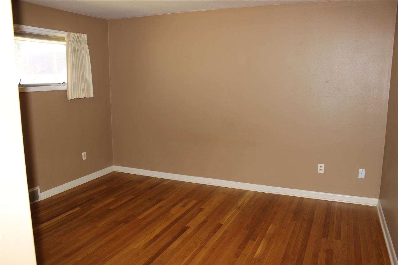 8005 E JACKSON Ave - Photo 11