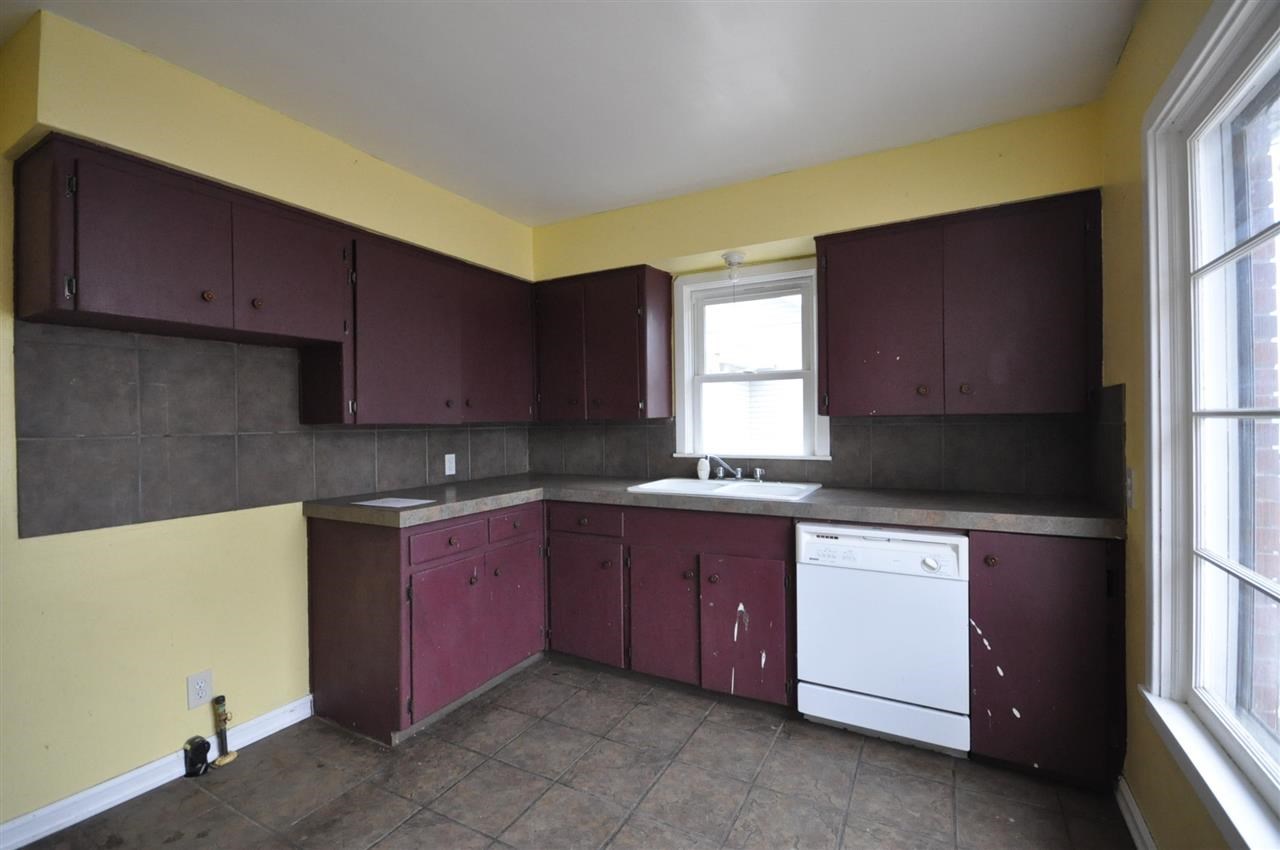 2124 E DIAMOND Ave - Photo 6