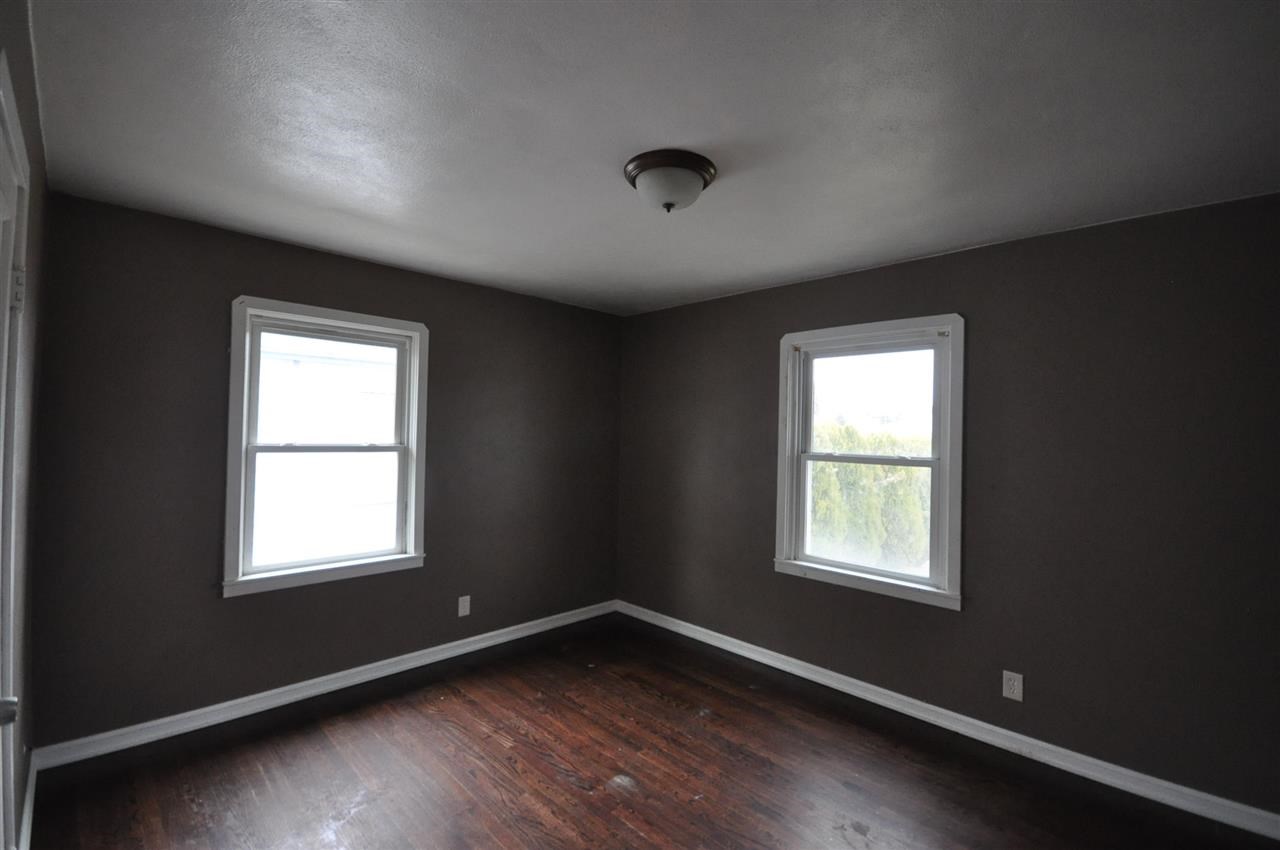 2124 E DIAMOND Ave - Photo 9