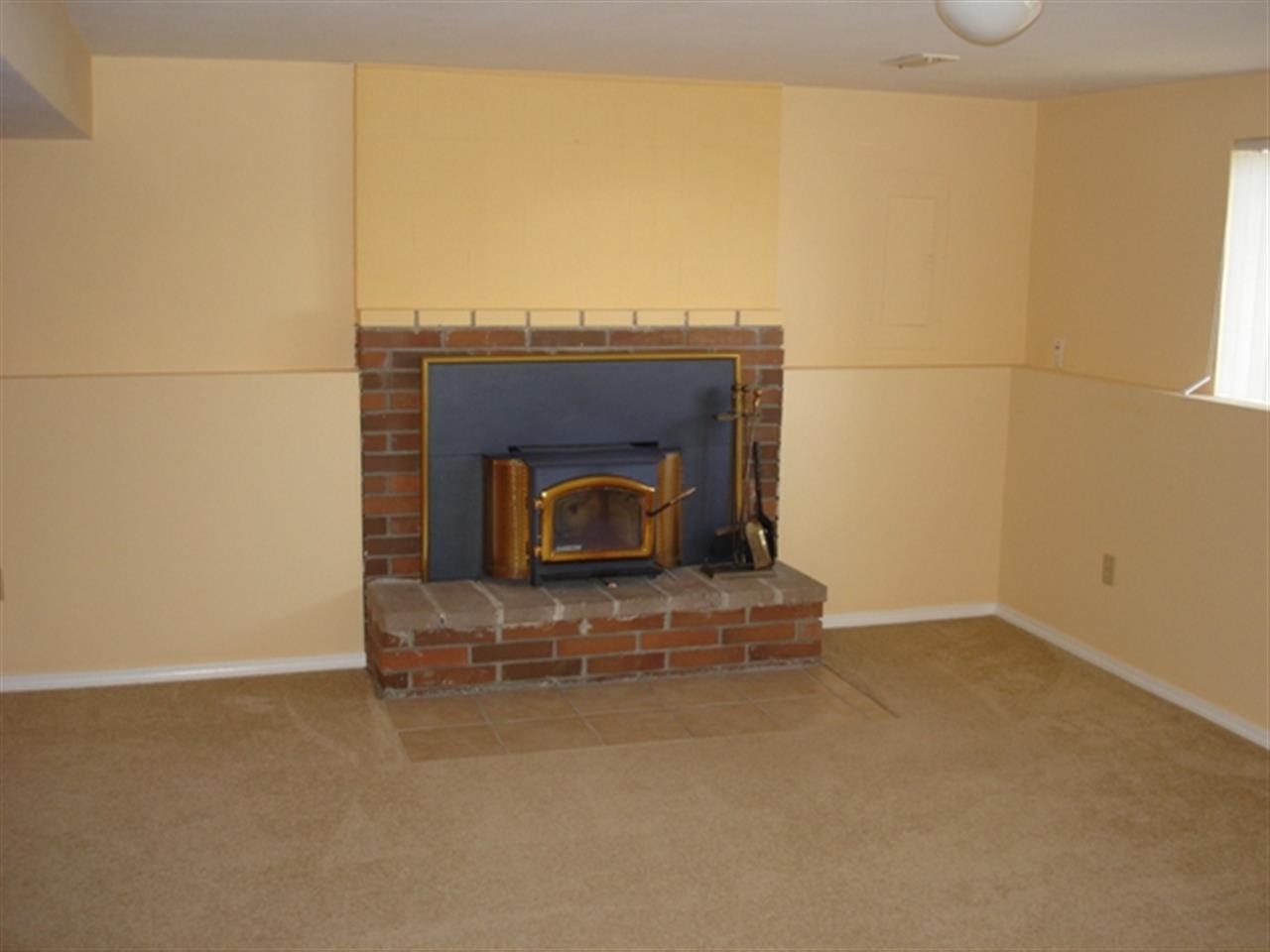 3307 S Fiske St - Photo 11