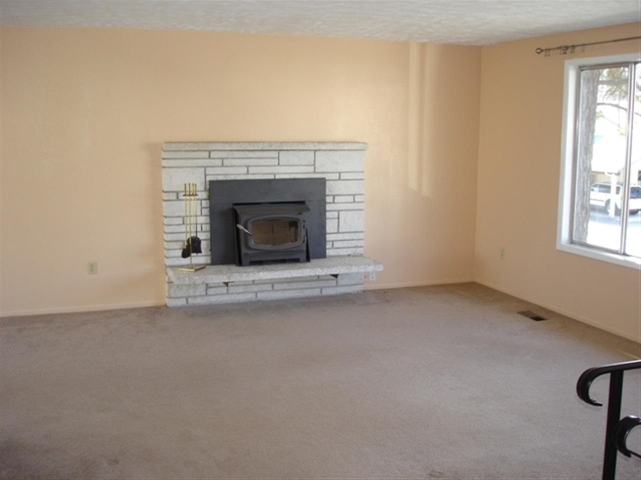 3307 S Fiske St - Photo 7