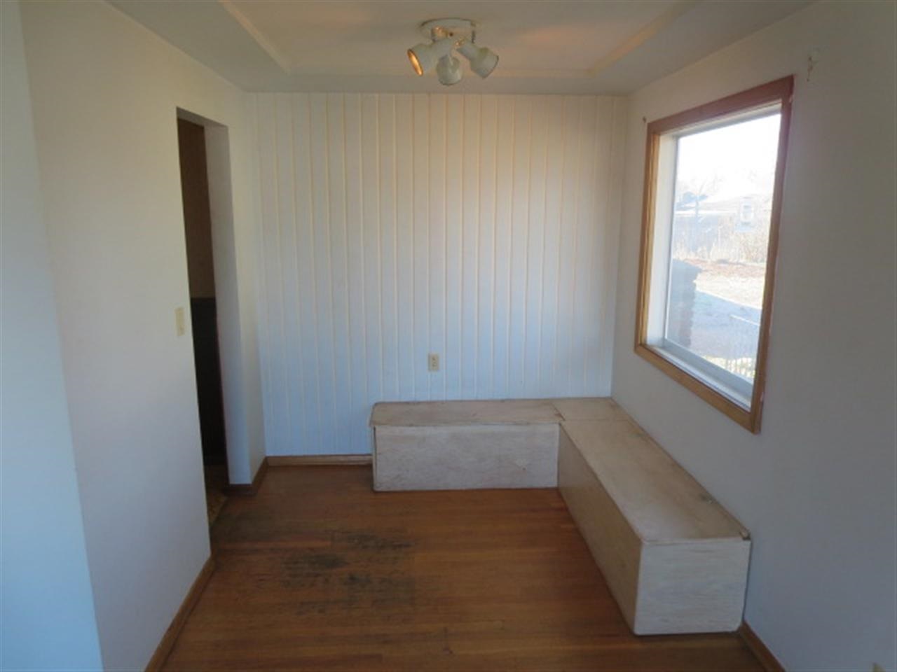 1228 E Queen Ave - Photo 5