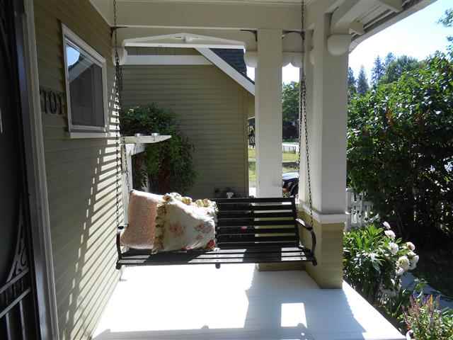 701 E 10th - Photo 5