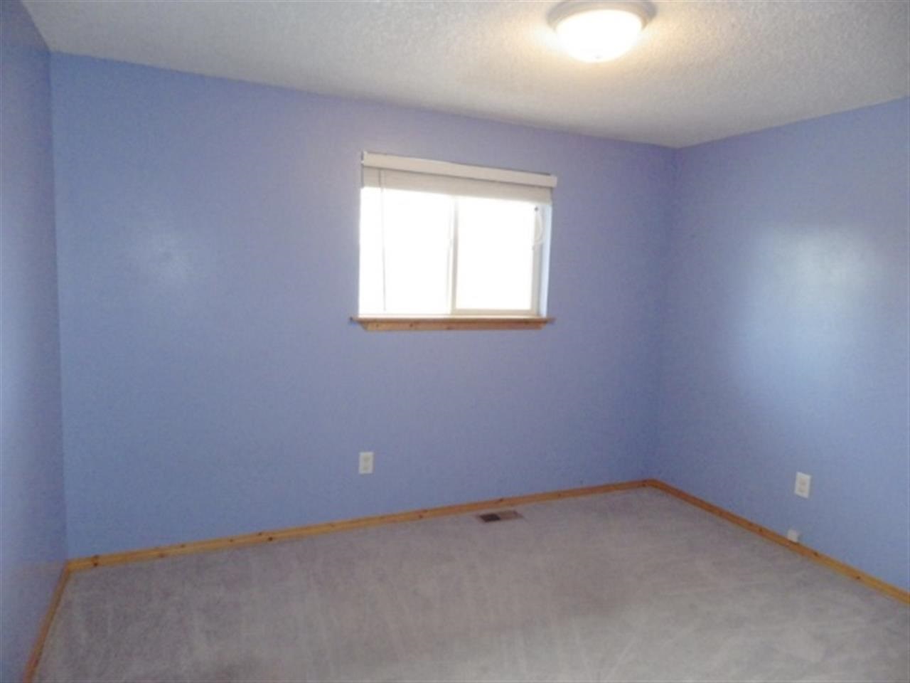5208 N Vincent Rd - Photo 8