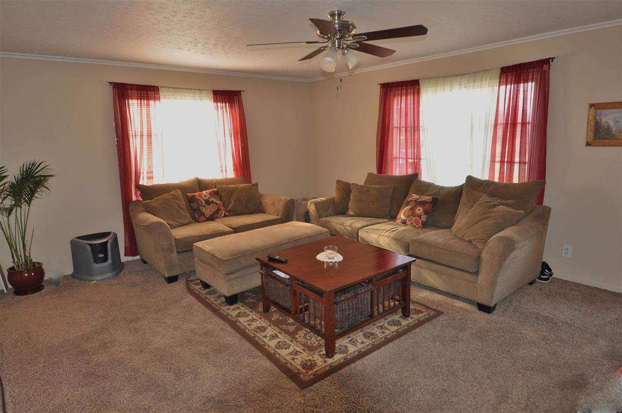 9918 E 4th Ave - Photo 5