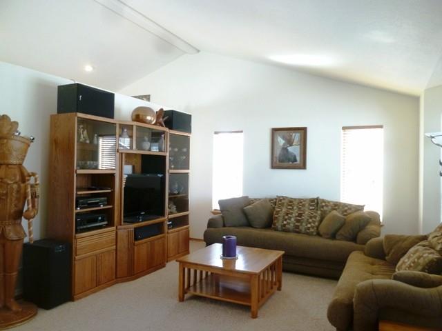 1010 W Golden Hills Dr - Photo 3