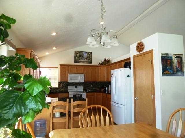 1010 W Golden Hills Dr - Photo 6