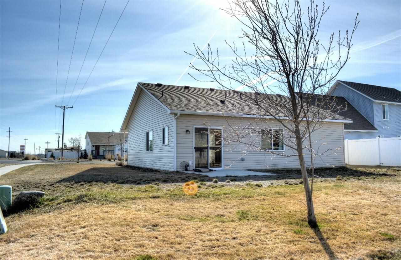 606 S Aspen St - Photo 16