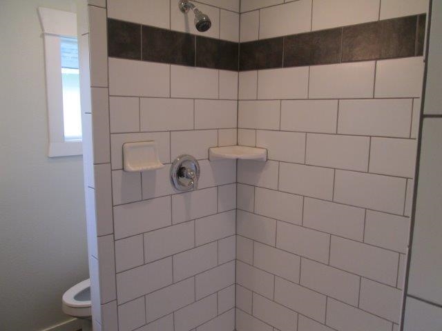 3226 N Milton St - Photo 11