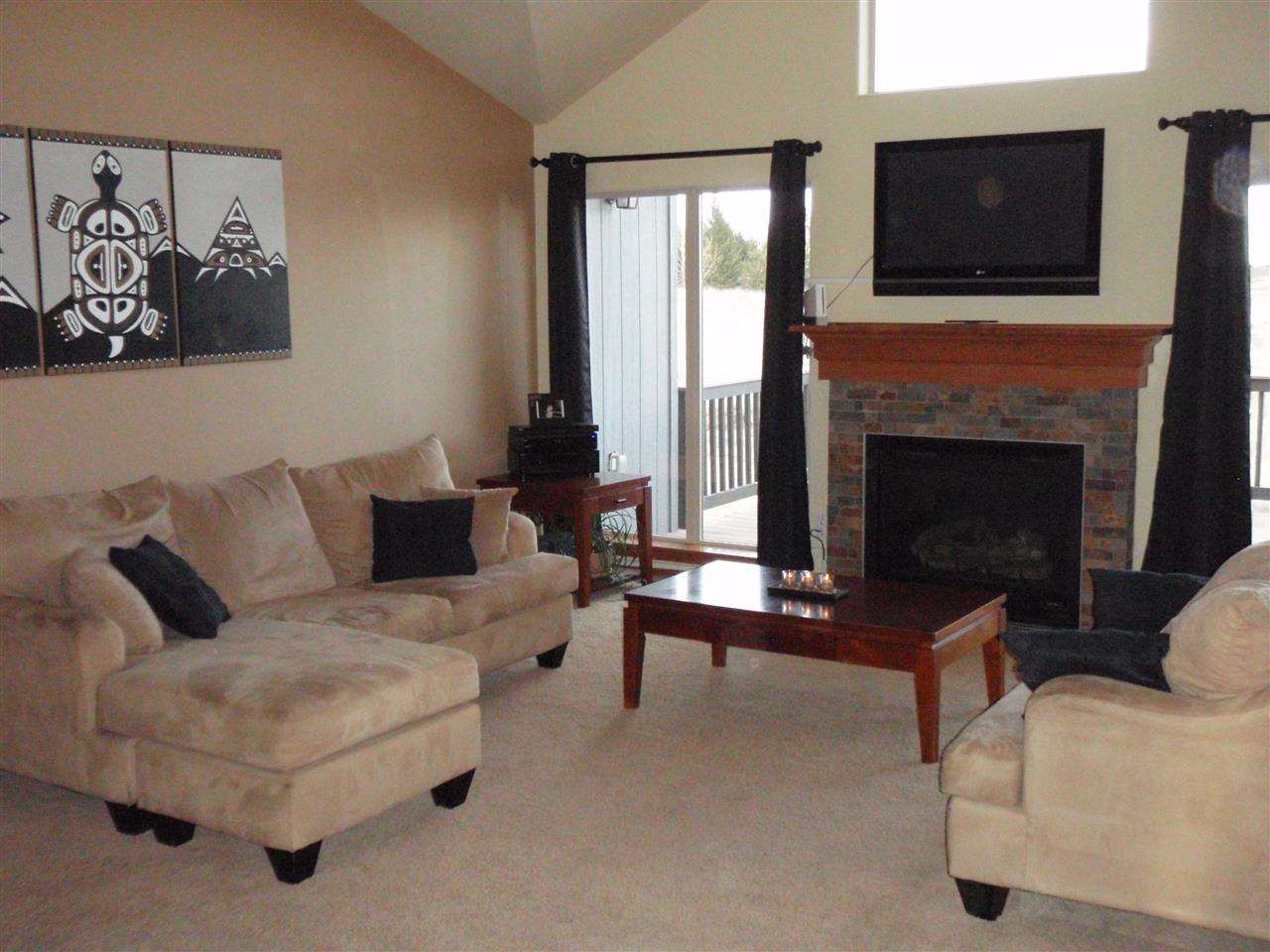 717 S Bartholomew - Photo 3
