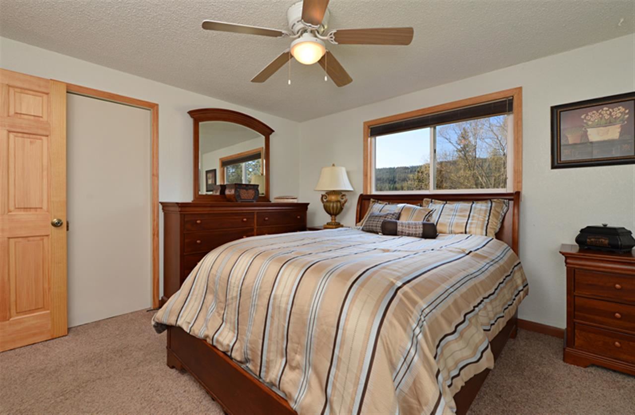 122 E Franklin - Photo 14