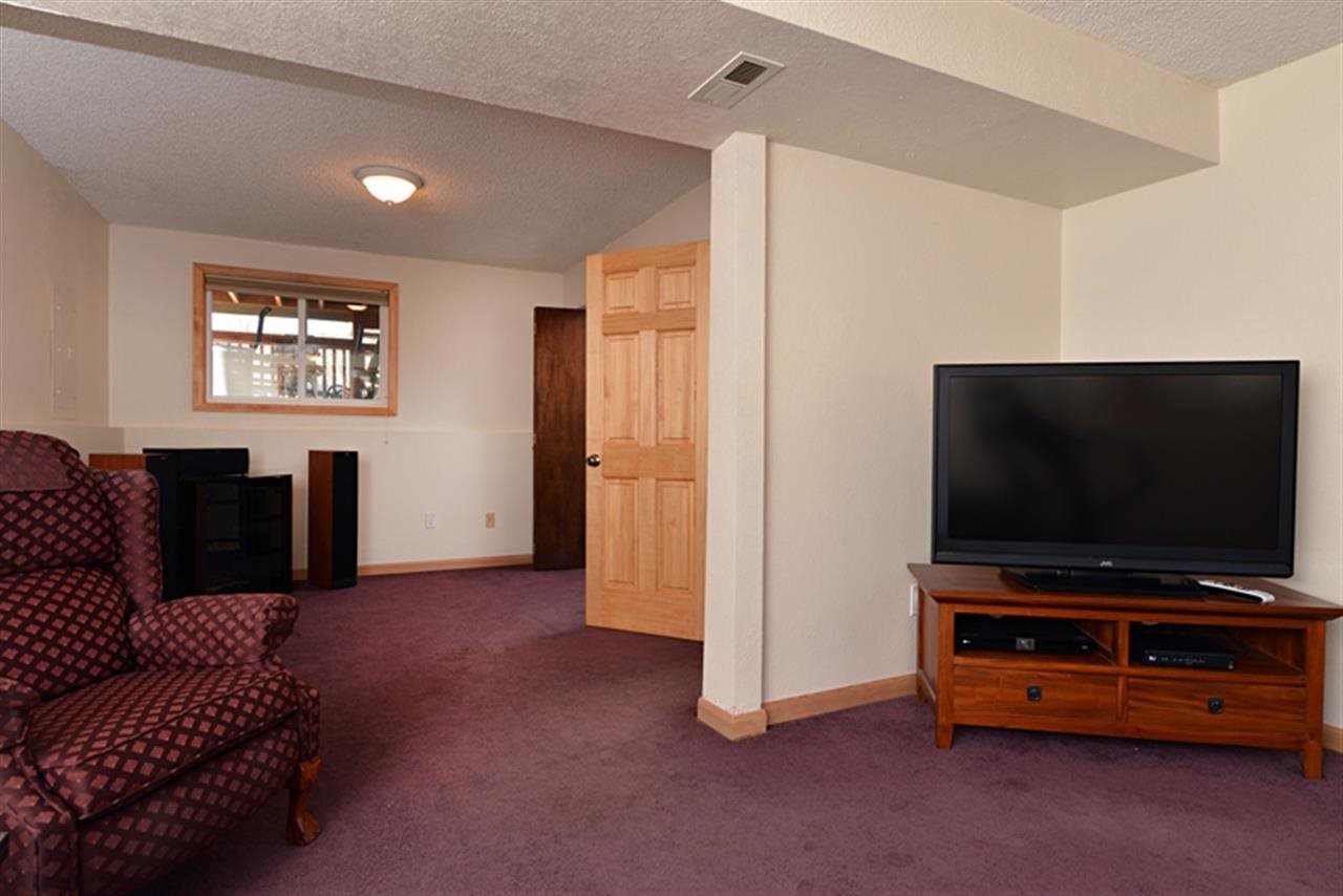 122 E Franklin - Photo 10