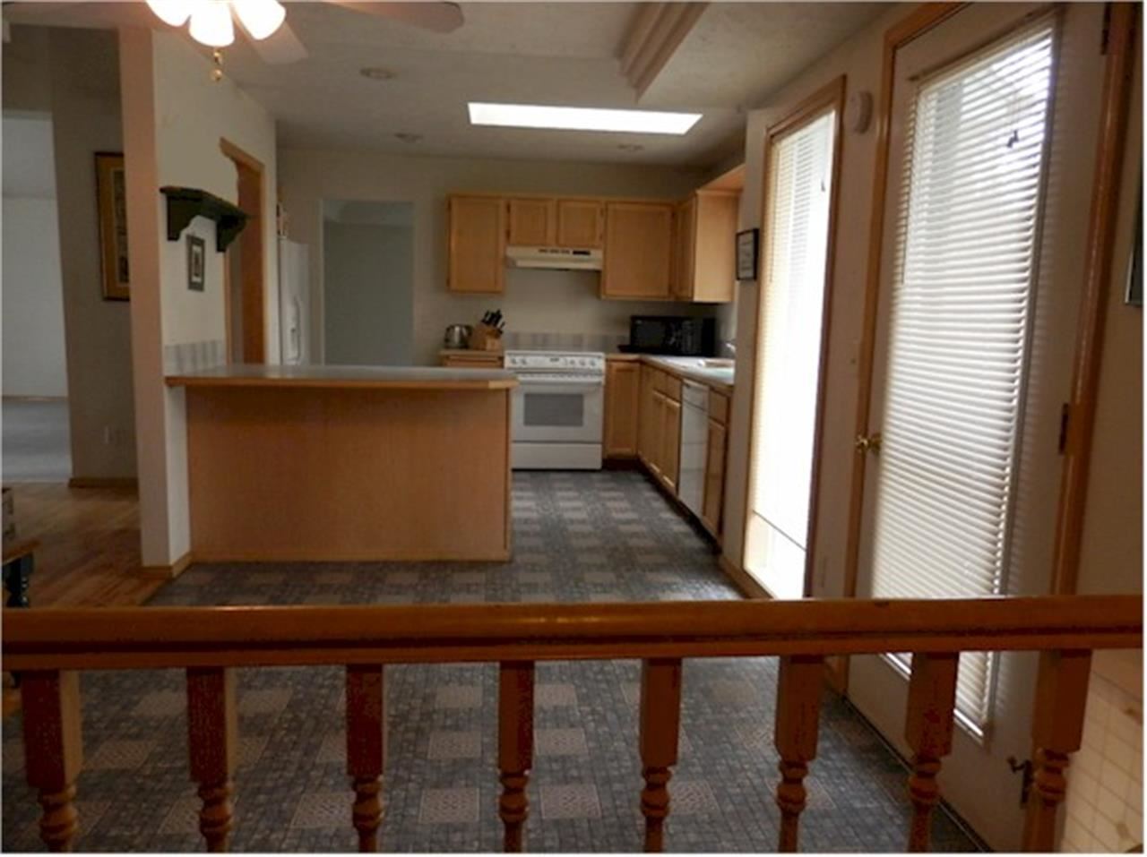 6927 N Douglass - Photo 3