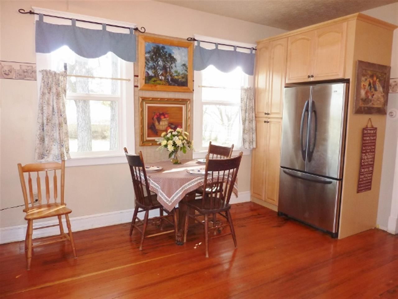 404 E E St - Photo 14
