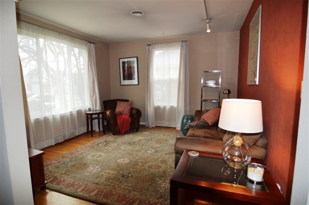 702 W Jackson Ave - Photo 4