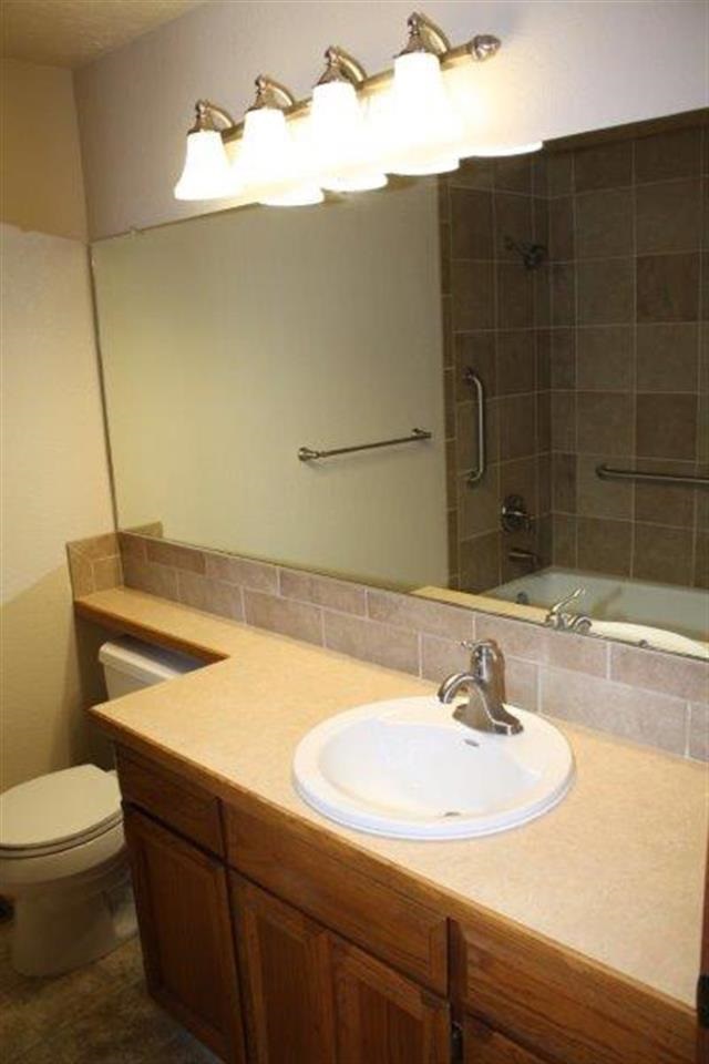 5914 W Chippewa Ct - Photo 12