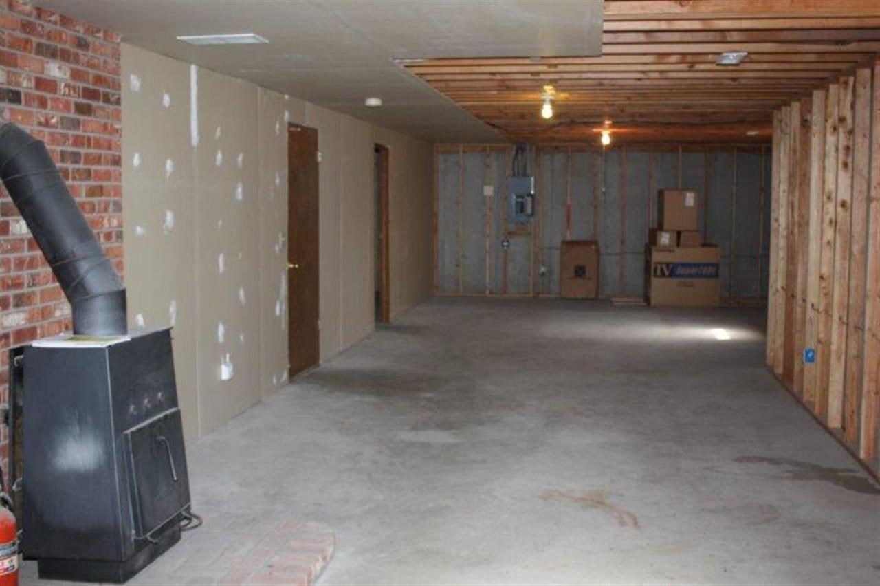5914 W Chippewa Ct - Photo 15