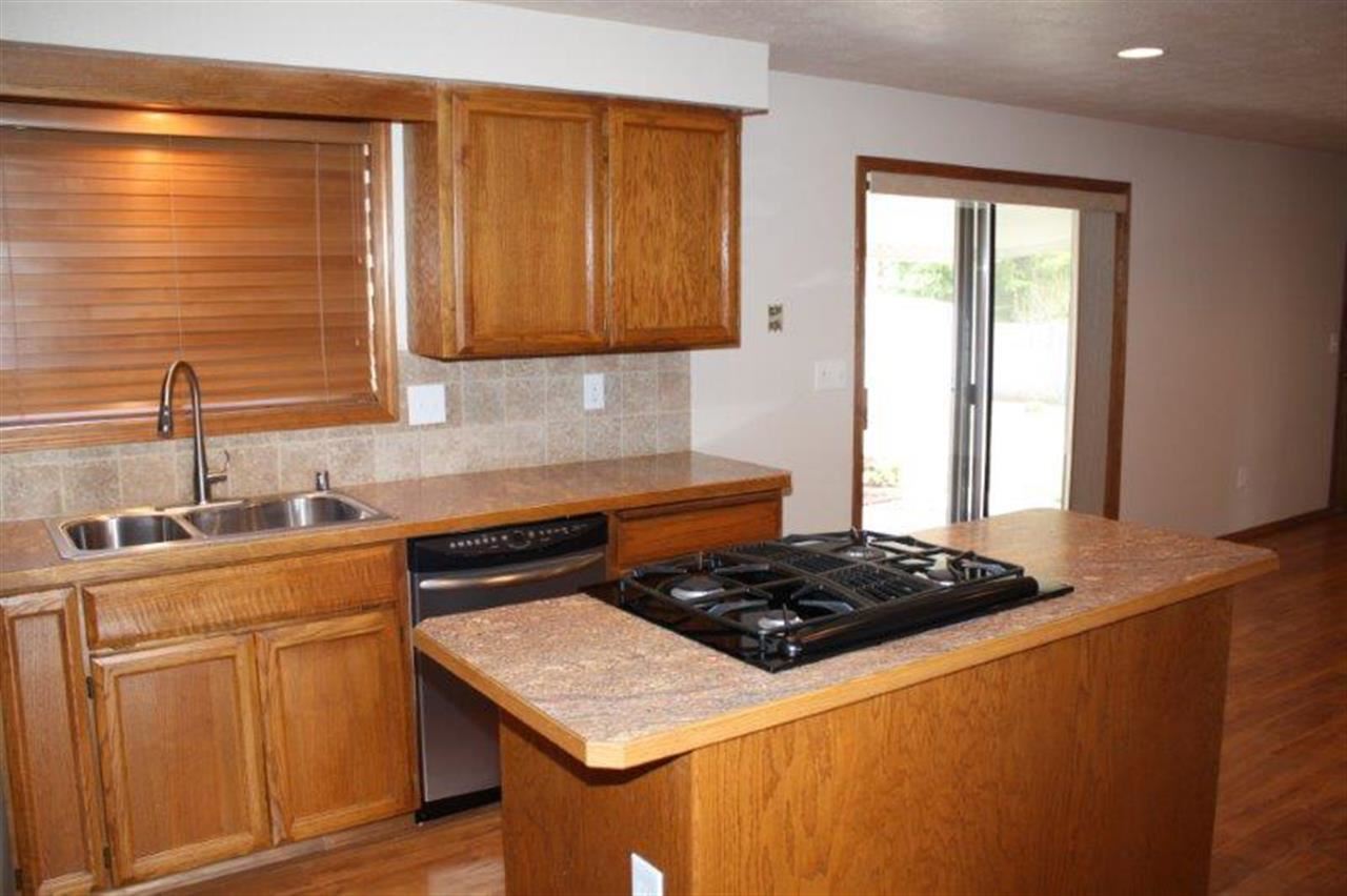 5914 W Chippewa Ct - Photo 4