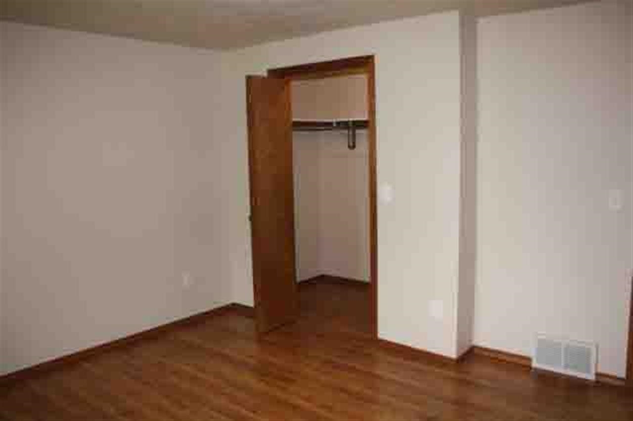 5914 W Chippewa Ct - Photo 10
