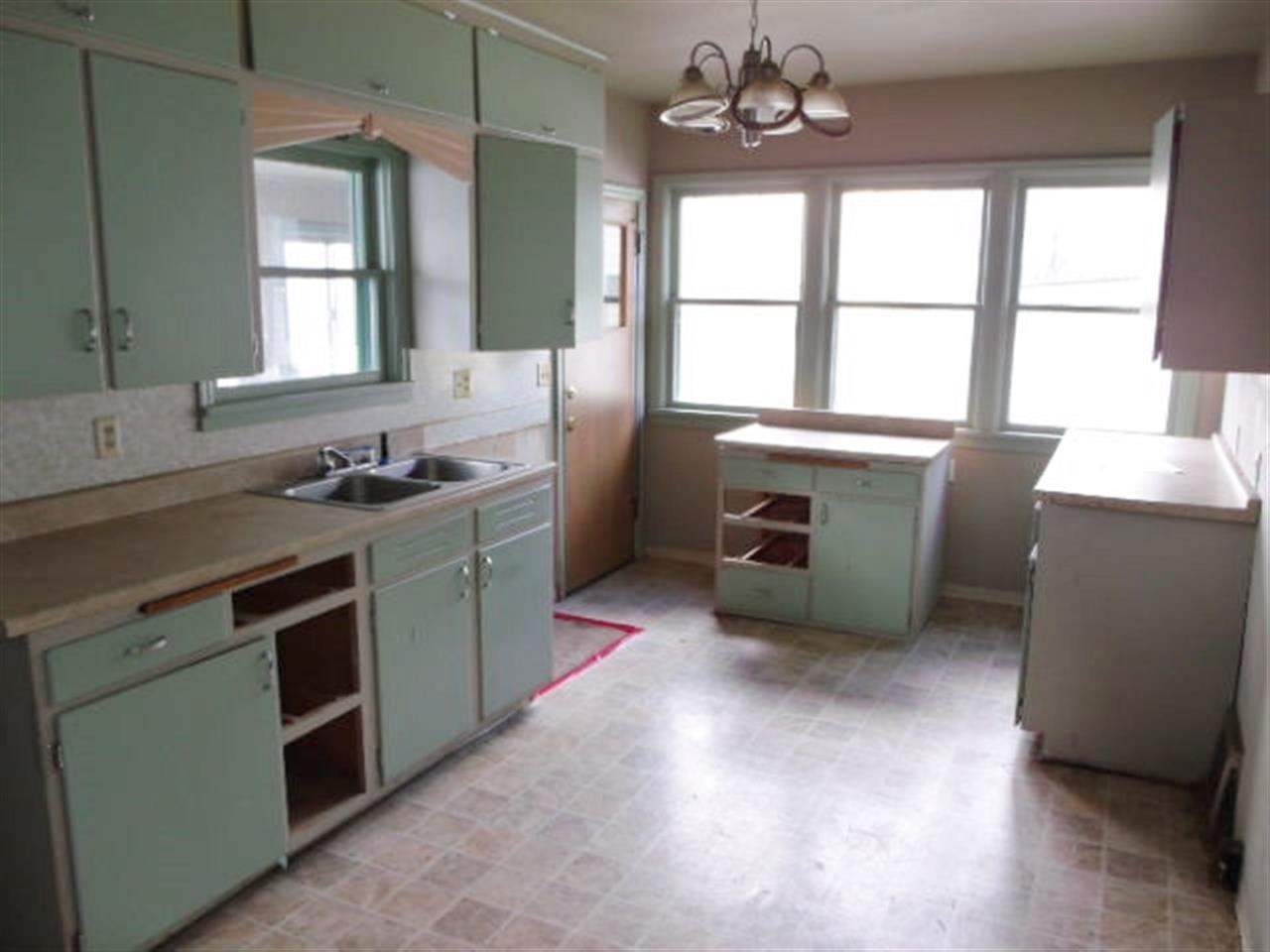 327 S Crosby St. - Photo 12