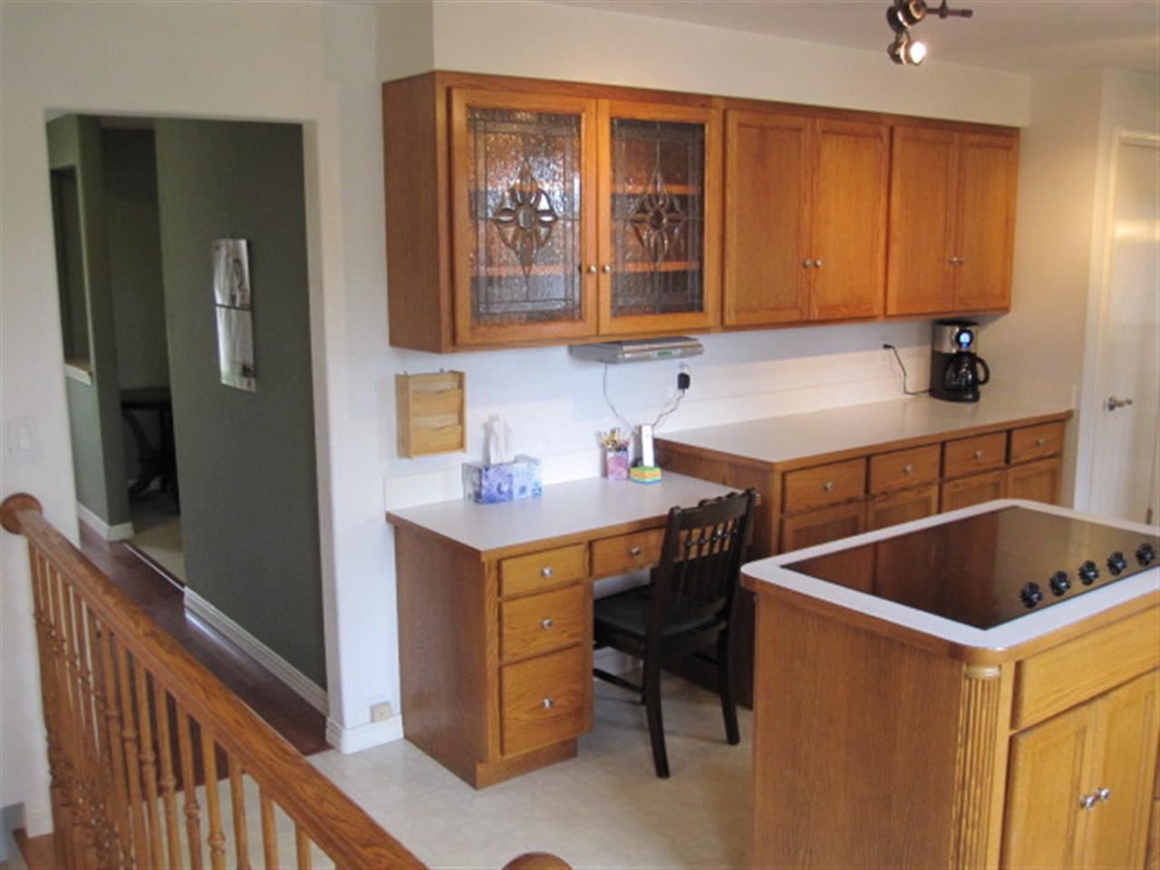 10811 E 29th Ave - Photo 8