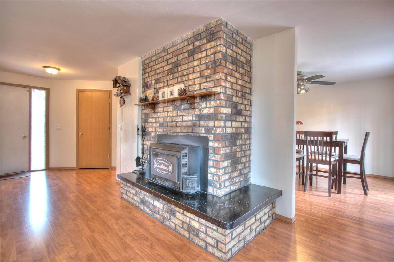 12918 W Meadowview Ln - Photo 5