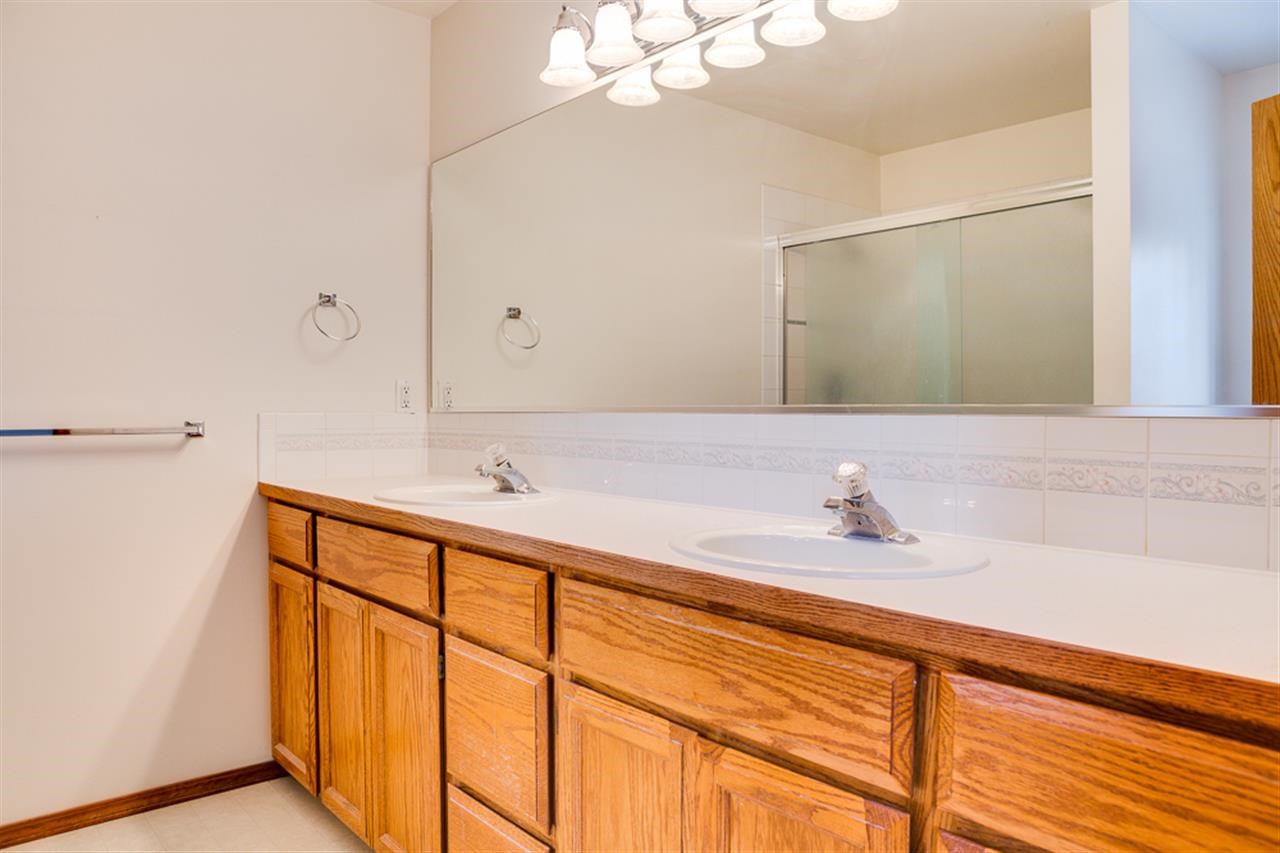4729 E Woodglen Rd - Photo 13