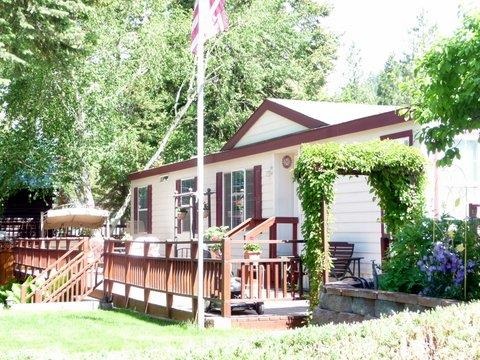 4560 Woodland Shores Dr - Photo 2