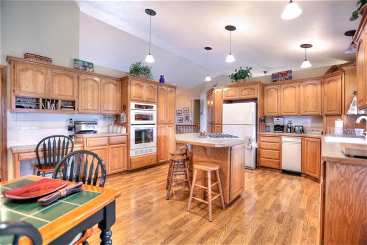 10807 N Klickitat Ct - Photo 4