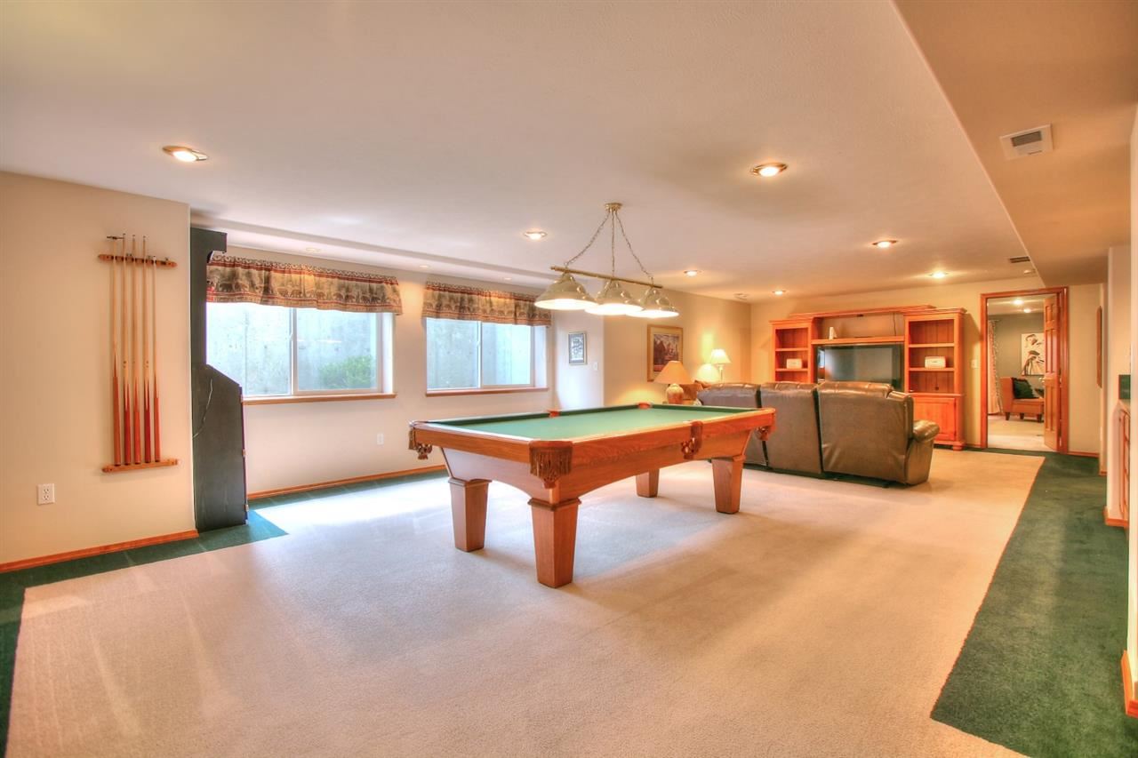 1016 E Hawk Ct - Photo 15