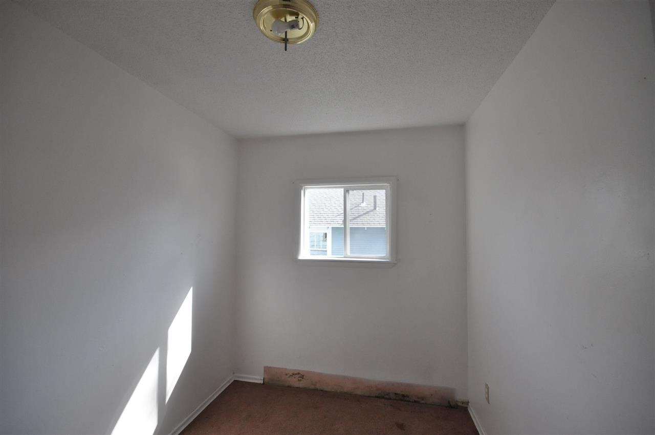 4717 N SMITH St - Photo 7