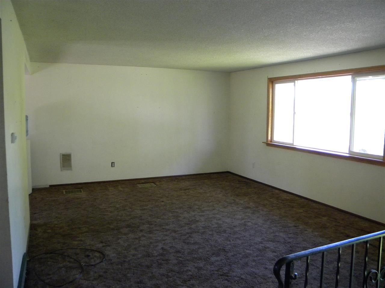 10720 E Grace Ave - Photo 3