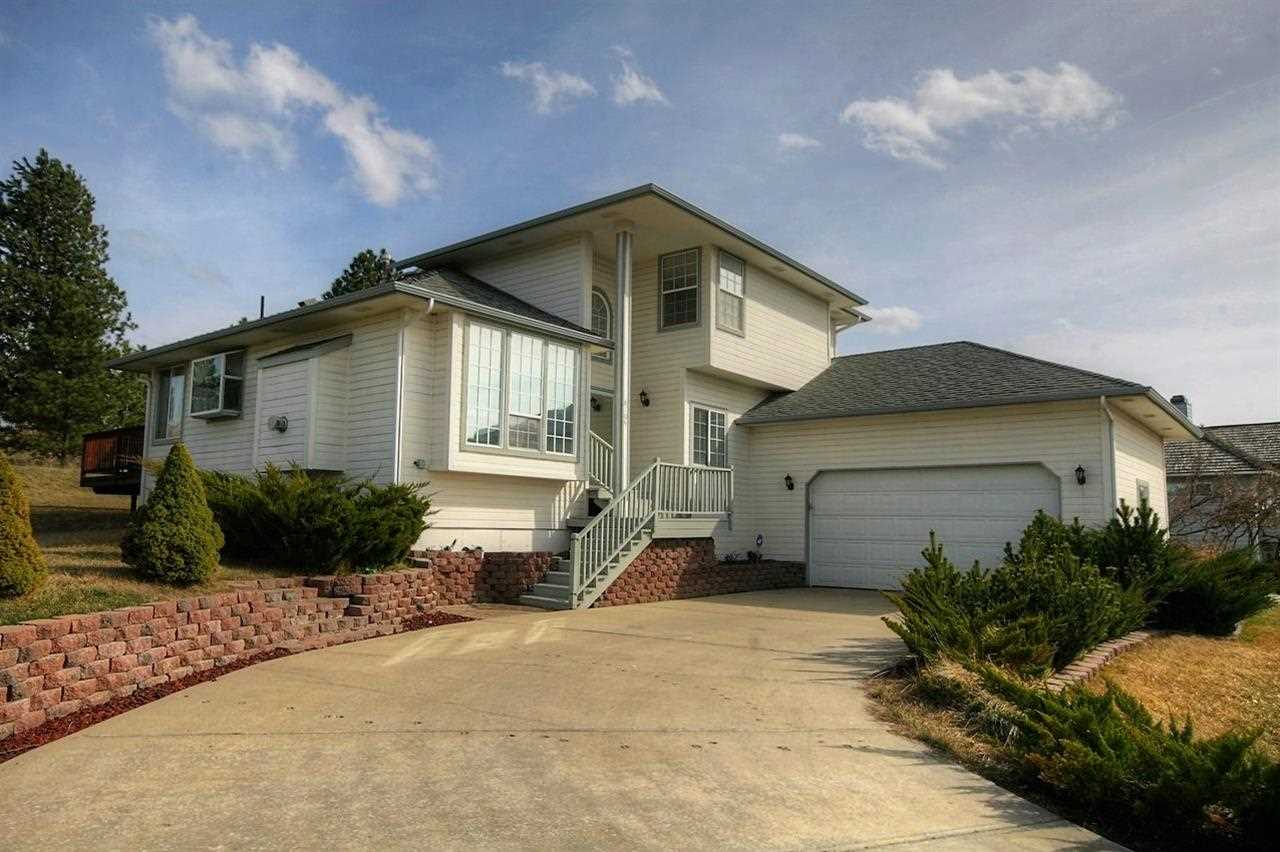 8109 S West Terrace Dr - Photo 1