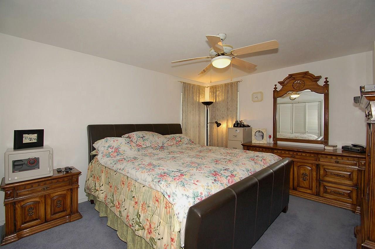 8109 S West Terrace Dr - Photo 12