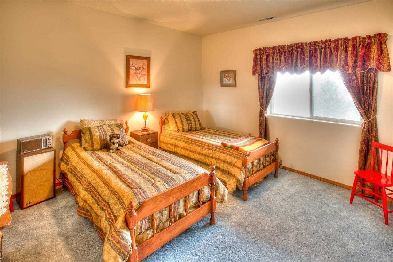 18814 E Monte Vista Ct - Photo 14