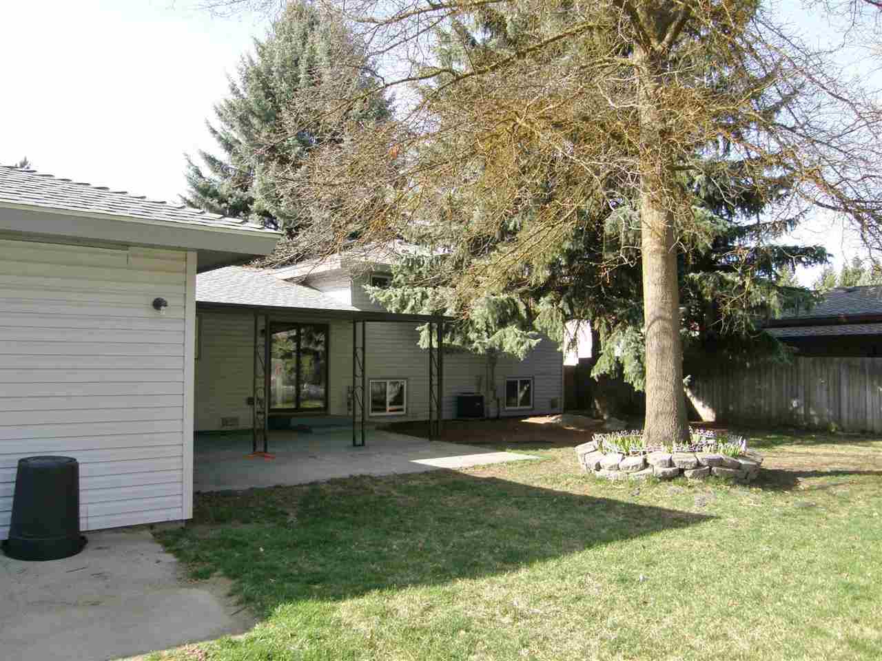 11404 N Guinevere Dr - Photo 12