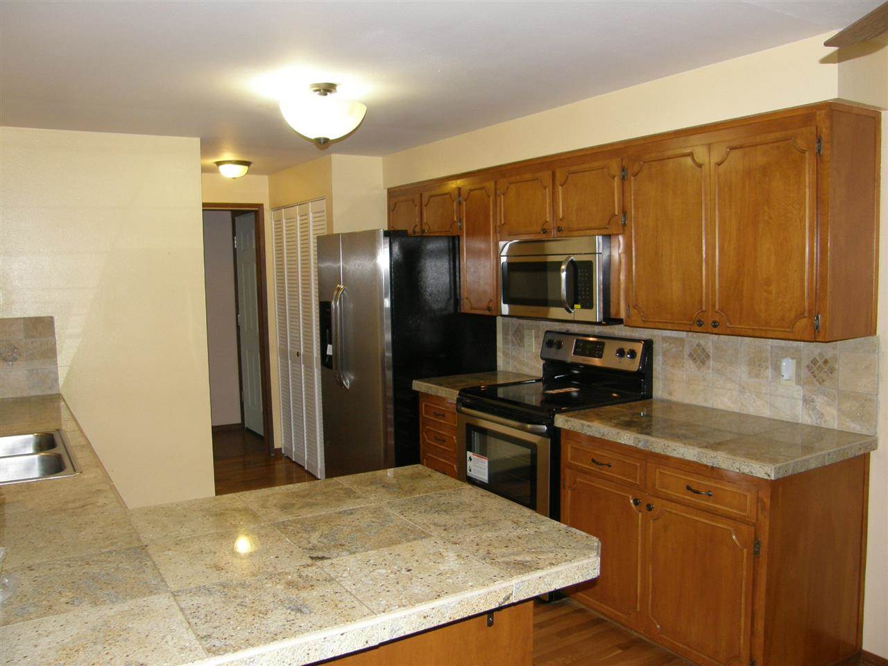 11404 N Guinevere Dr - Photo 3