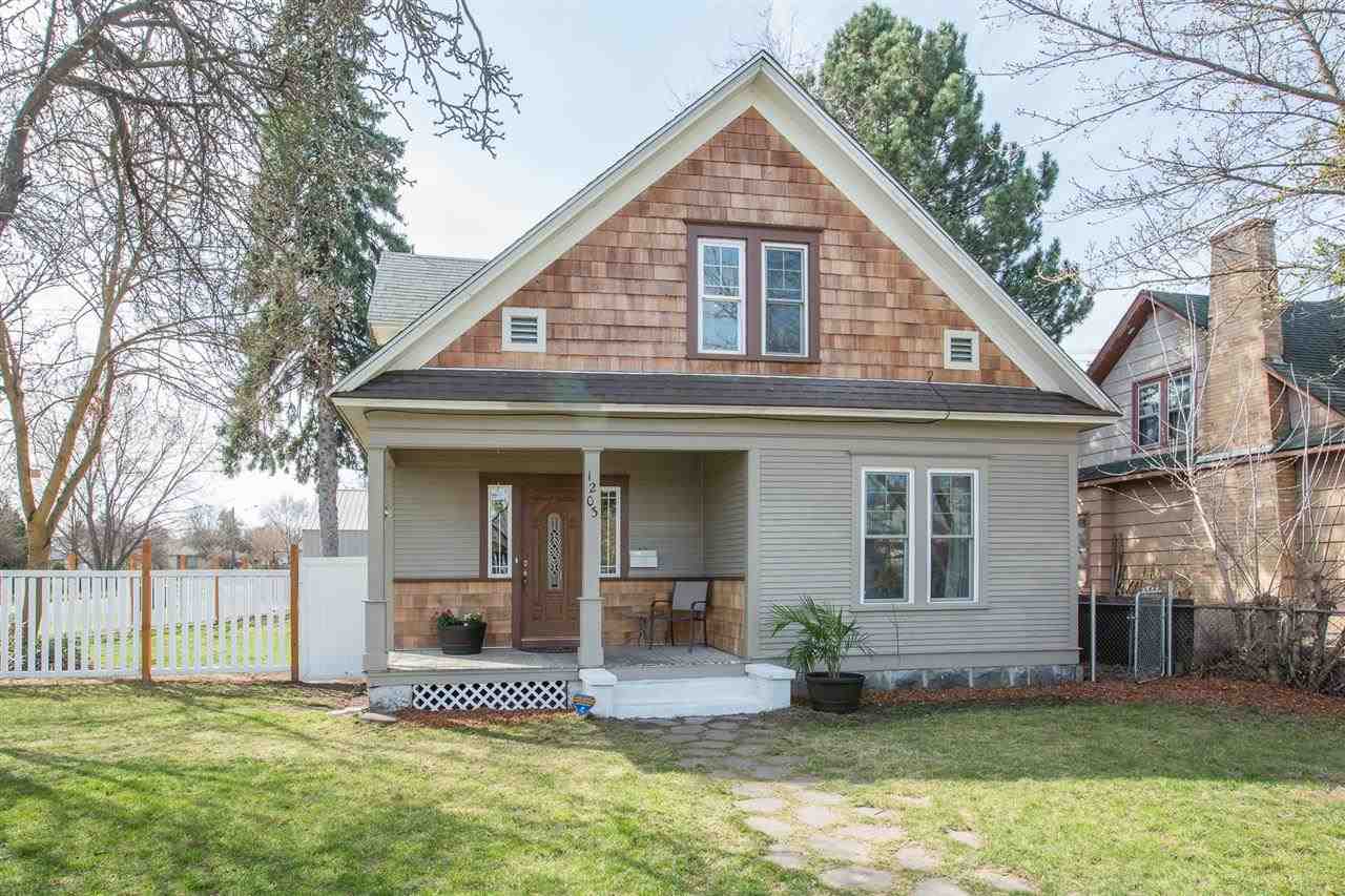 1203 W Jackson - Photo 1