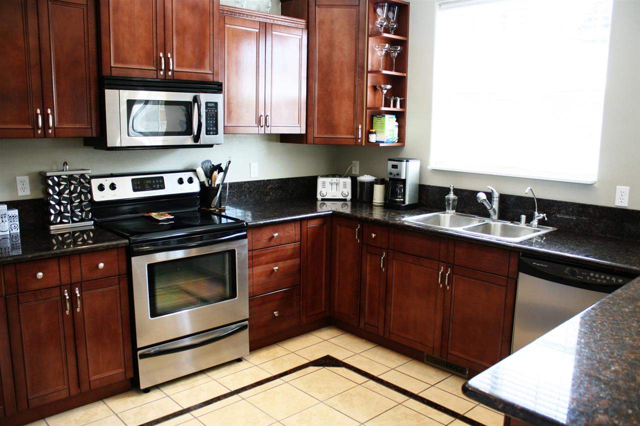 3929 E 19TH - Photo 3