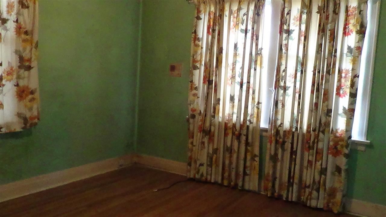 4311 N Lincoln St - Photo 10