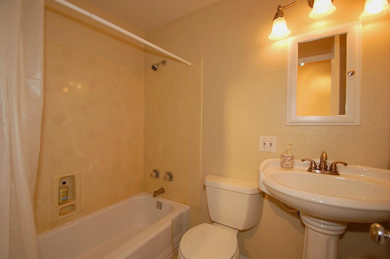 424 E Cozza Dr - Photo 13