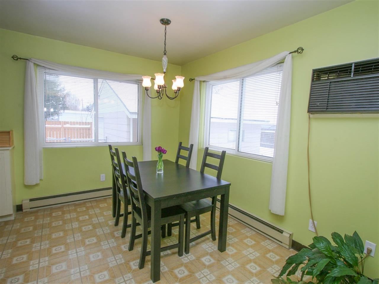 5731 N E St - Photo 8