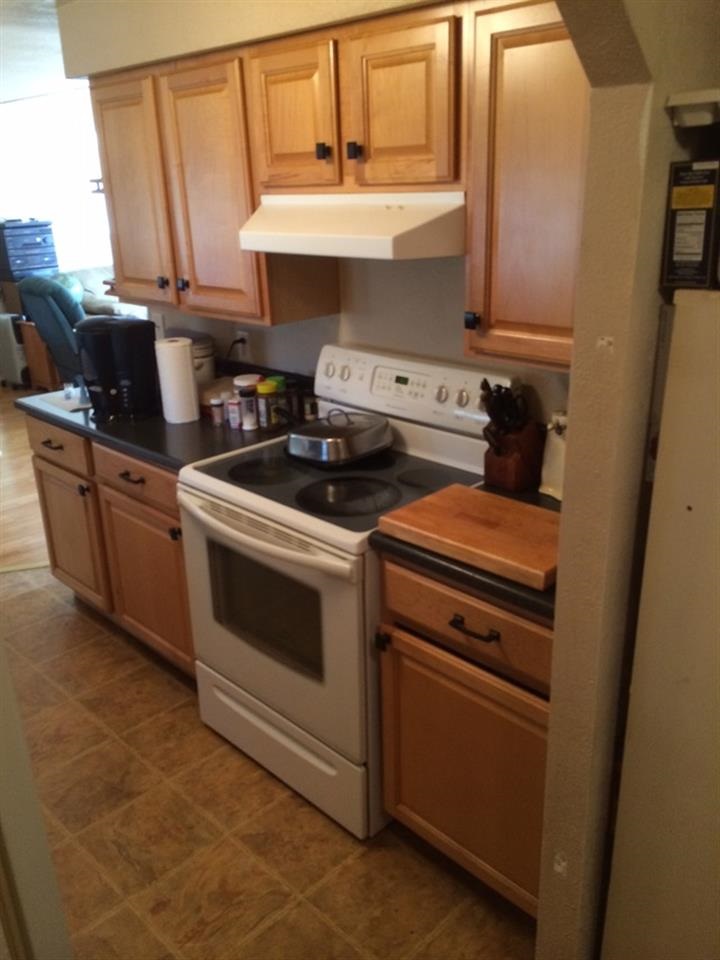 18111 E Riverway Ave - Photo 4