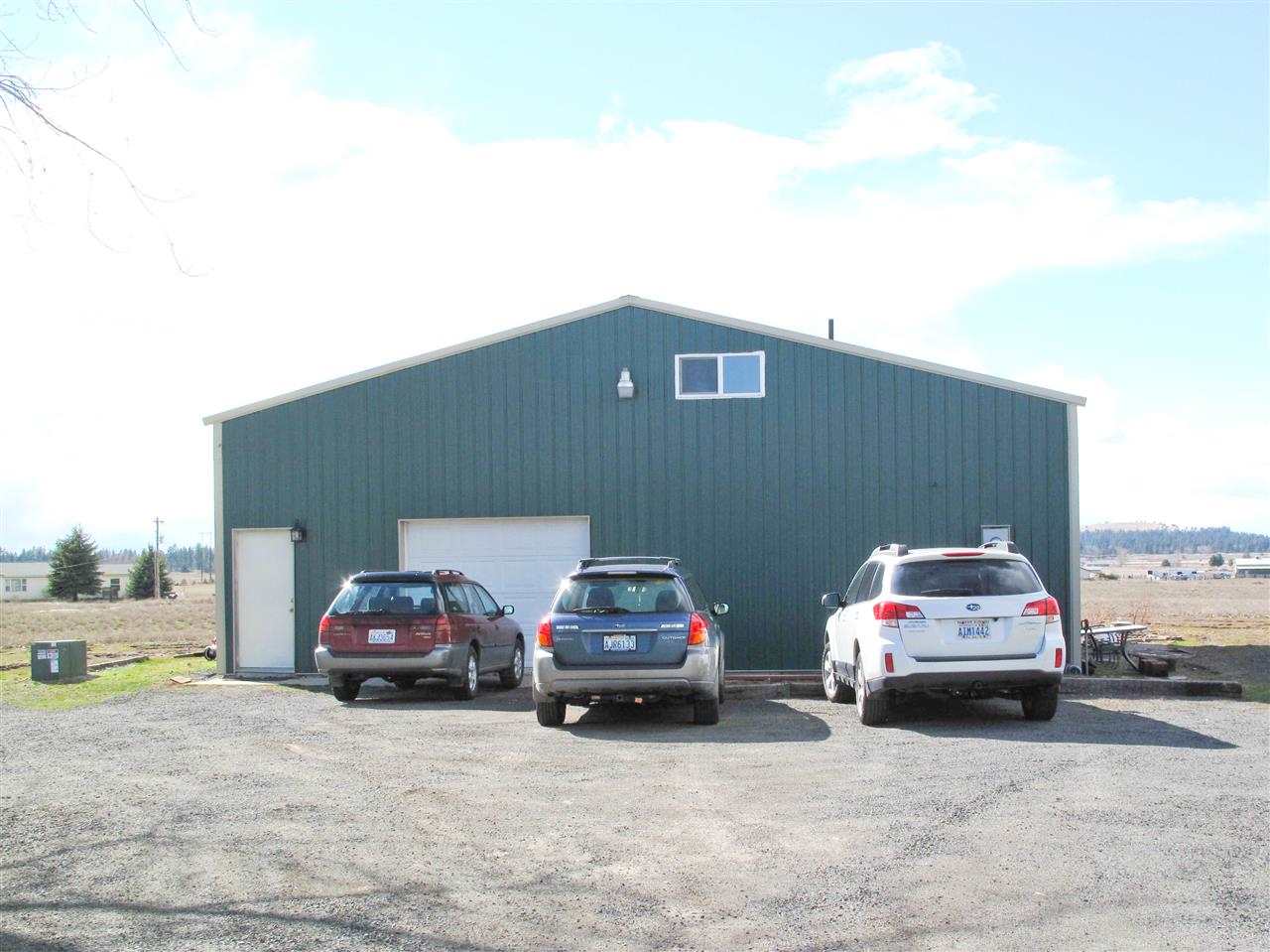 7010 S Craig Rd - Photo 3
