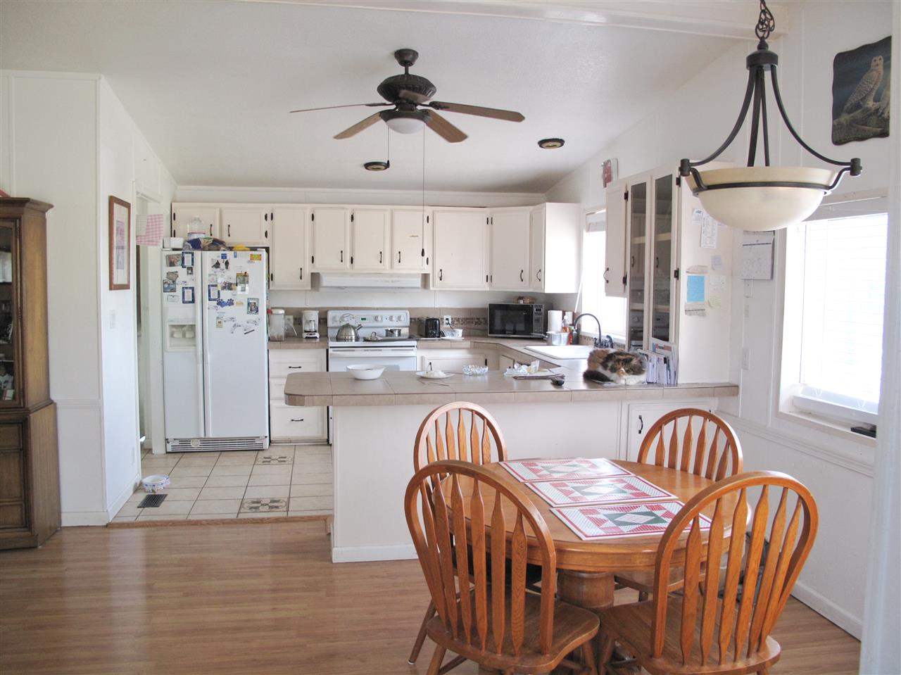 7010 S Craig Rd - Photo 5