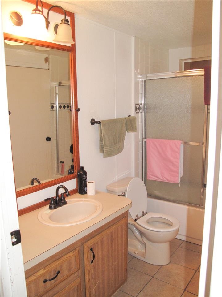7010 S Craig Rd - Photo 7